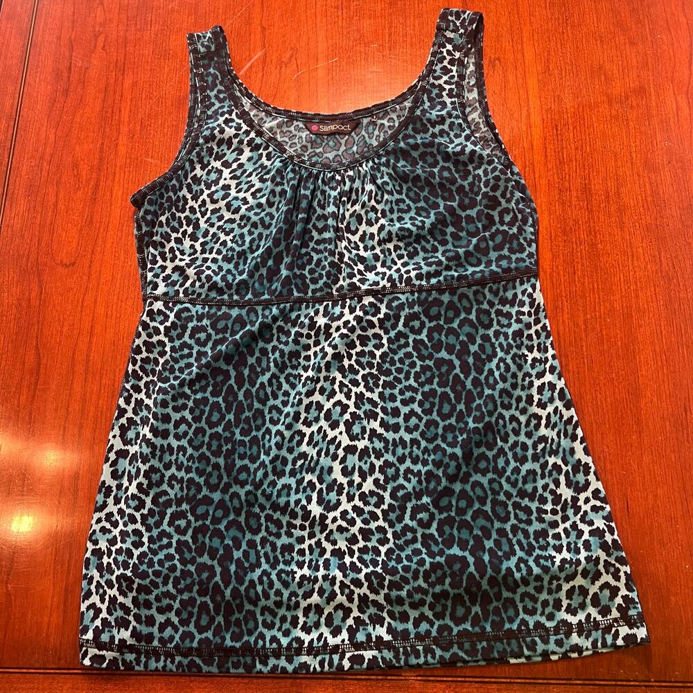 Slimpact Size M lined tank top